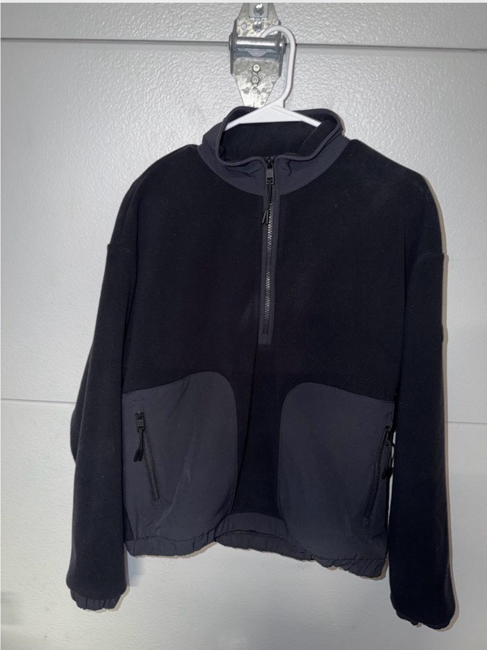 Vuori Men's Black Half-Zip Fleece Jacket